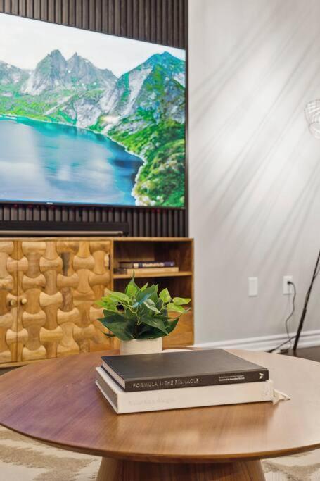 Barrie Luxe, Pool Table 6 Bedroom 6 Ba Custom Design A+ Location Exteriör bild